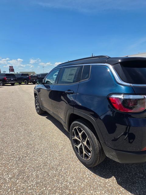 New 2026 Jeep Compass Limited AWD/4WD image 6