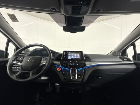 Used 2023 Honda Odyssey Touring image 23