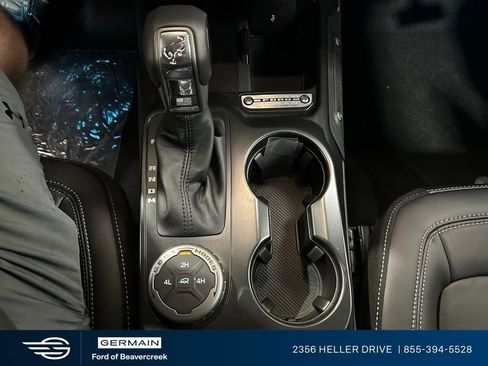 New 2025 Ford Bronco Outer Banks image 17