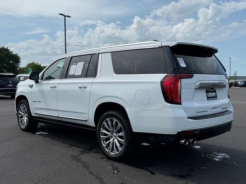 Used 2022 GMC Yukon XL Denali AWD/4WD image 7