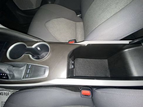 Used 2023 Toyota Camry LE FWD image 21