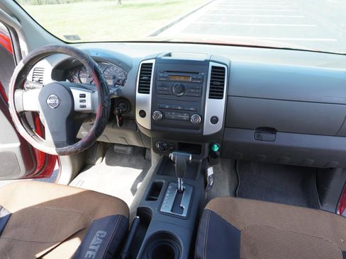 Used 2009 Nissan Xterra S image 32