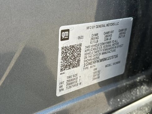 Used 2021 Chevrolet Traverse LS FWD image 43