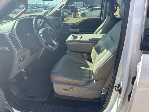 Used 2016 Ford F150 Lariat w/ Trailer Tow Package image 7