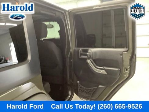 Used 2015 Jeep Wrangler Unlimited Sport w/ Quick Order Package 24S AWD/4WD image 8