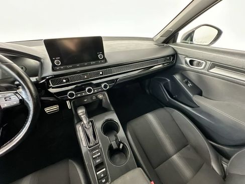 Used 2024 Honda Civic Sport image 11