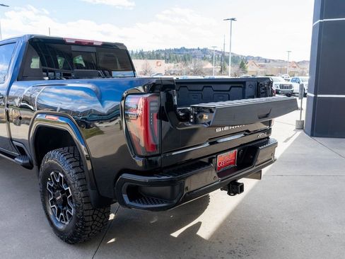 Used 2024 GMC Sierra 2500 AT4 w/ AT4 Premium Plus Package image 35