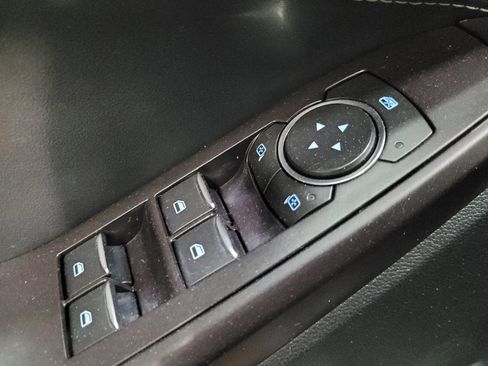 Used 2020 Ford Explorer XLT w/ Equipment Group 202A AWD/4WD image 27