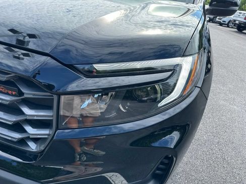 Used 2024 Honda Ridgeline TrailSport image 9