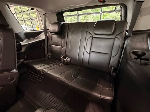 Used 2019 Chevrolet Tahoe Premier AWD/4WD image 17