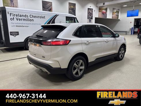 Used 2019 Ford Edge SEL w/ Equipment Group 201A image 5