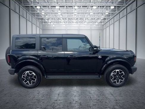 Used 2025 Ford Bronco Outer Banks AWD/4WD image 6