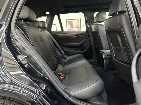 Used 2015 BMW X1 xDrive28i image 15