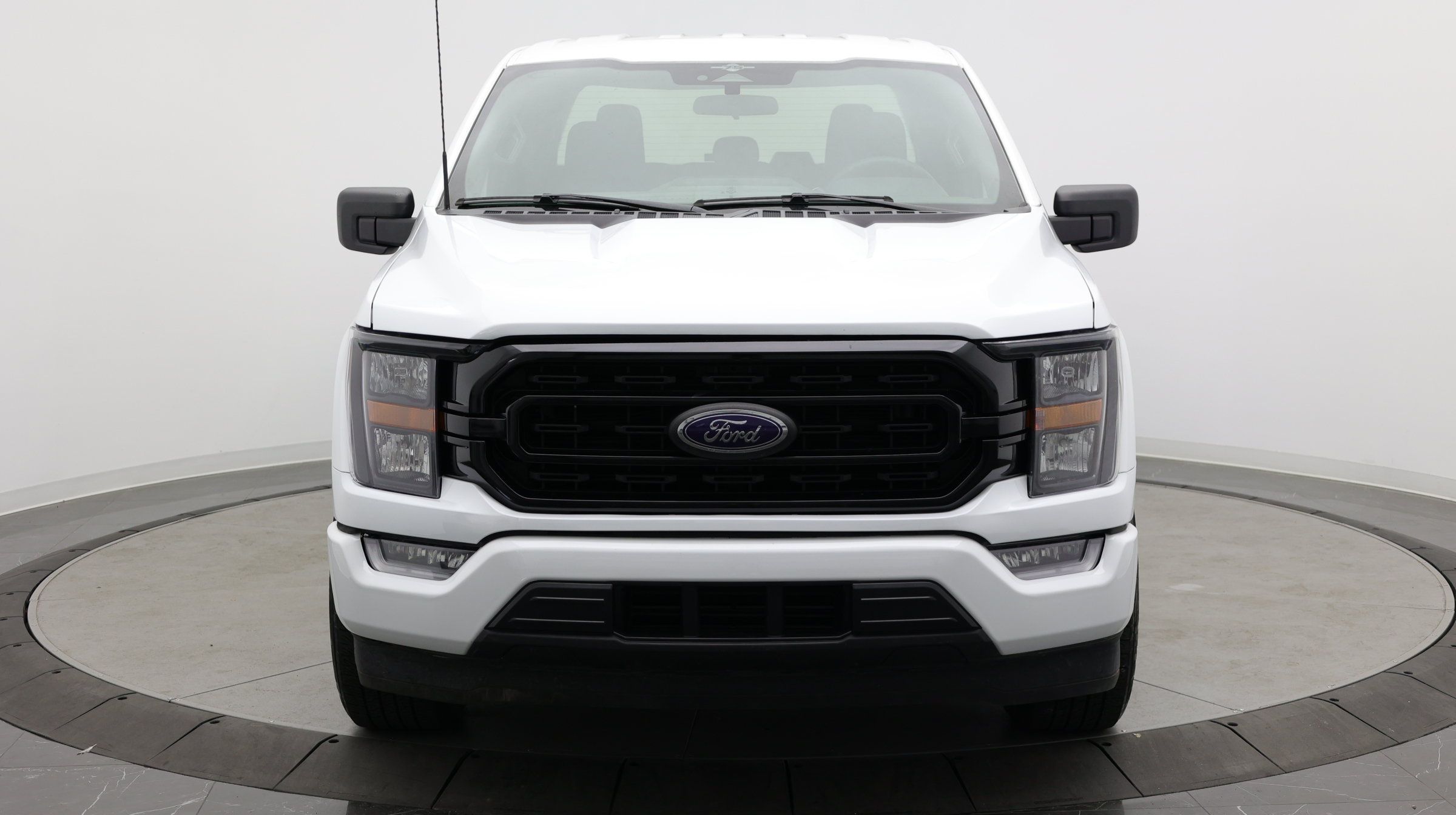 Used 2023 Ford F150 XL w/ STX Appearance Package RWD image 2