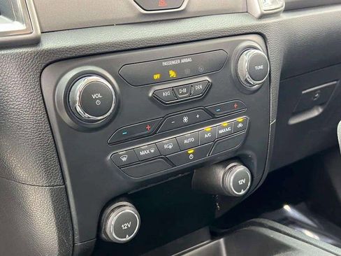 Used 2019 Ford Ranger XLT w/ Equipment Group 301A Mid AWD/4WD image 32