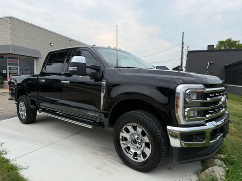 Used 2026 Ford F250 Lariat w/ Chrome Package AWD/4WD image 7