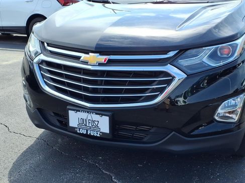Used 2018 Chevrolet Equinox Premier FWD image 32