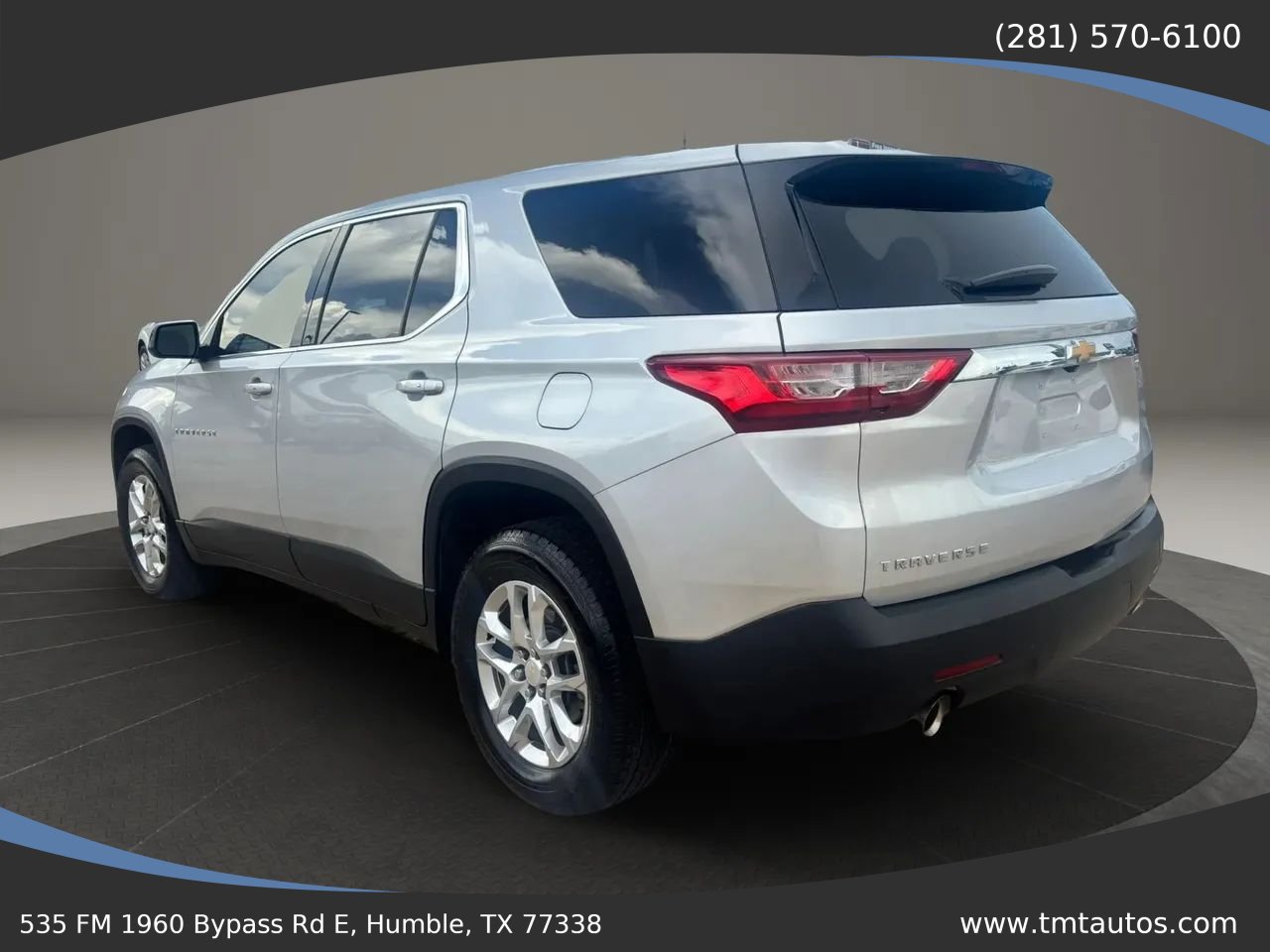 Used 2021 Chevrolet Traverse LS FWD image 5