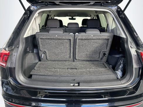 Used 2023 Volkswagen Tiguan S FWD image 29