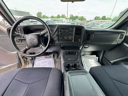 Used 2001 Chevrolet Silverado 3500 LS AWD/4WD image 15