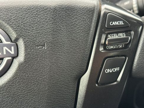 Used 2022 Nissan Frontier S image 25