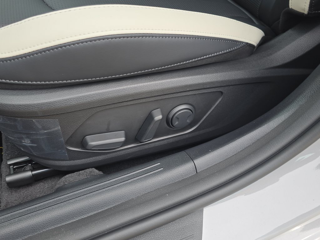 New 2026 Kia K5 GT-Line FWD image 20