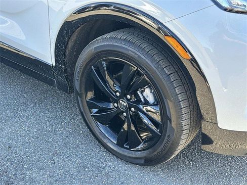 Used 2024 Buick Encore GX Sport Touring w/ Comfort Package image 7