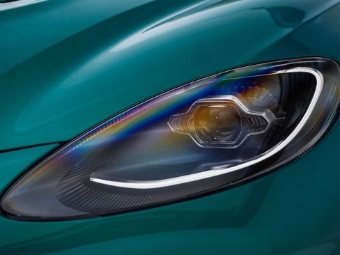 Used 2026 Aston Martin DBX S AWD/4WD image 6