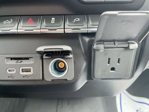 Used 2021 Chevrolet Silverado 1500 LT w/ All Star Edition Plus image 25