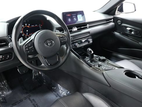 Used 2021 Toyota Supra Premium w/ Driver Assist Package RWD image 2