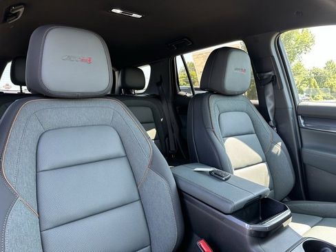 New 2026 GMC Terrain AT4 w/ Convenience Package III image 8