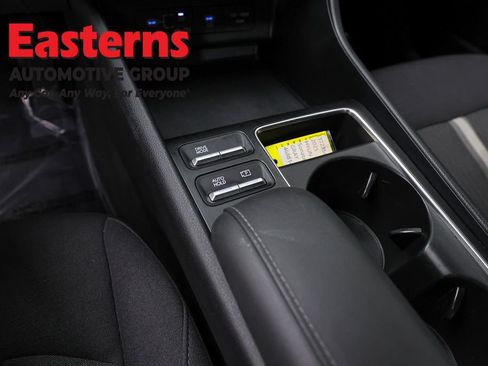Used 2025 Hyundai Sonata SEL FWD image 21
