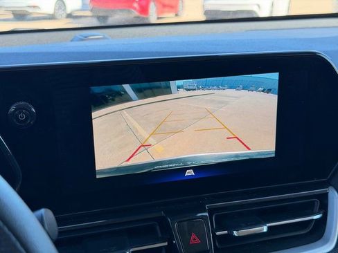 Used 2025 Chevrolet TrailBlazer LT image 32