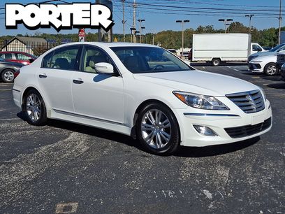 Used 2012 Hyundai Genesis 3.8 w/ Premium Pkg