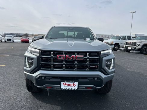 New 2026 GMC Canyon AT4 w/ AT4 Premium Package image 4