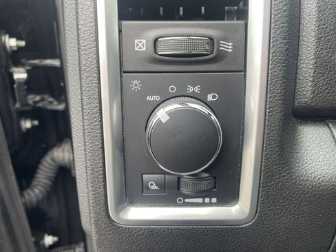 Used 2023 RAM 1500 Classic SLT w/ Trailer & Traction Group image 16