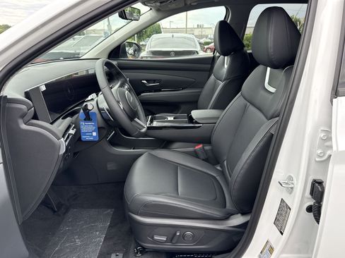 New 2026 Hyundai Tucson Limited AWD/4WD image 13