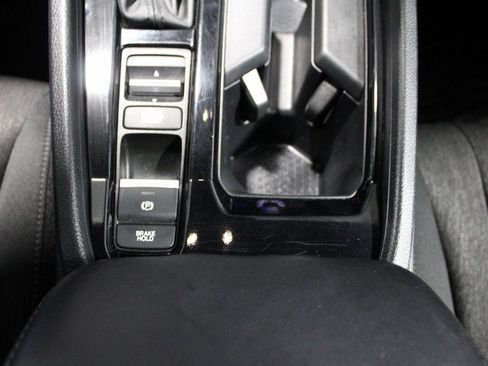 Used 2024 Honda Accord Sport image 28