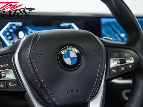 Used 2024 BMW X5 xDrive40i w/ Parking Assistance Package AWD/4WD image 31