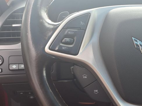 Used 2019 Chevrolet Corvette Z06 RWD image 16
