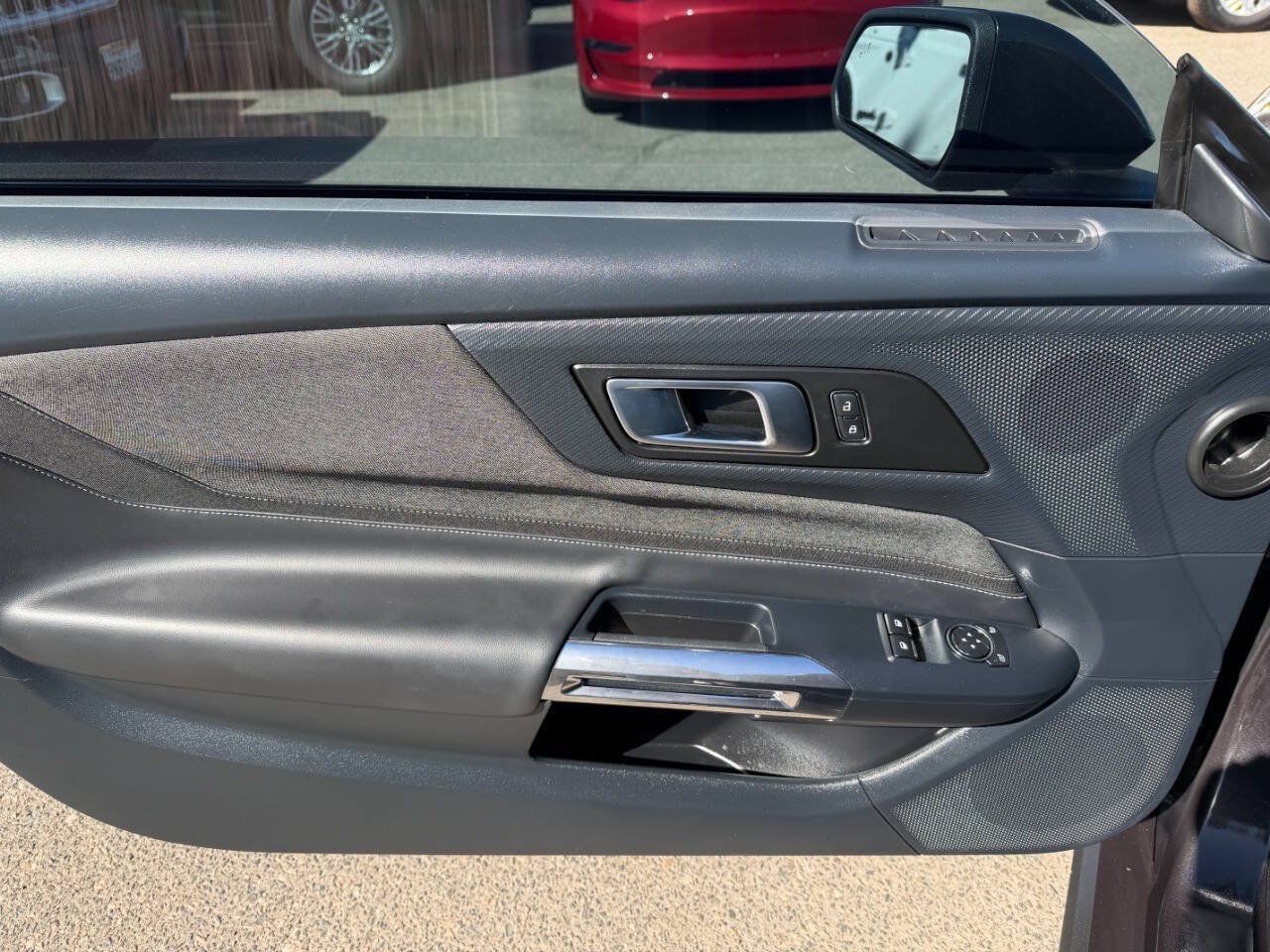 Used 2024 Ford Mustang GT RWD image 16