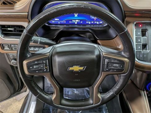 Certified 2022 Chevrolet Suburban High Country image 17