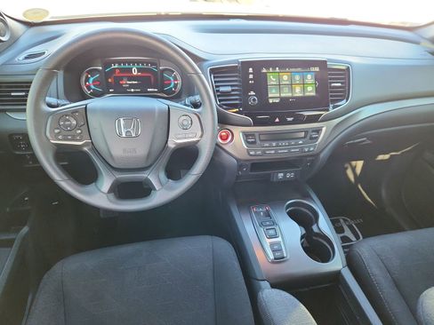 Used 2022 Honda Pilot Sport image 9