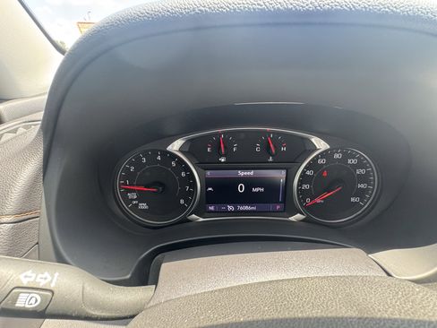 Used 2021 GMC Terrain SLT image 14