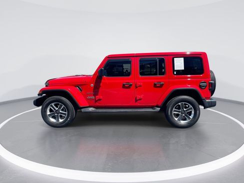 Used 2021 Jeep Wrangler Unlimited Sahara AWD/4WD image 5