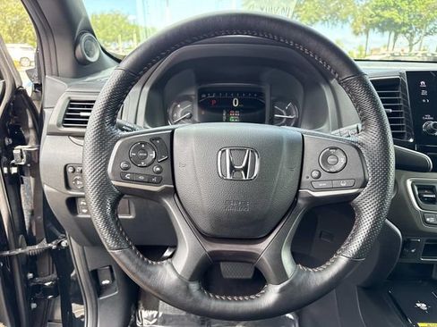 Certified 2024 Honda Passport TrailSport image 28