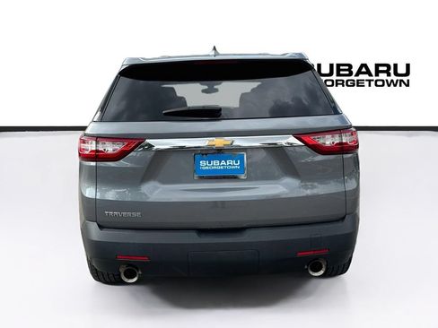 Used 2019 Chevrolet Traverse LS w/ LPO, Floor Liner Package FWD image 6