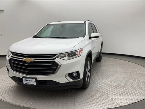 Used 2018 Chevrolet Traverse LT image 7