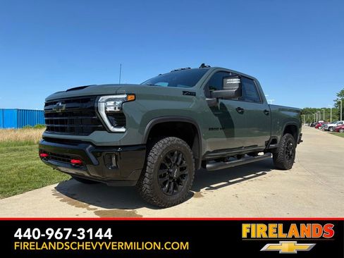 New 2026 Chevrolet Silverado 2500 LT w/ Trail Boss Package AWD/4WD image 1