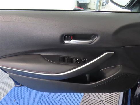 Used 2023 Toyota Corolla SE FWD image 16